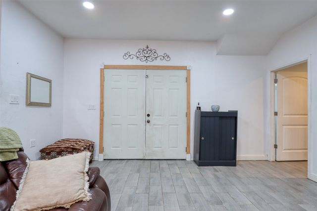 305 E Belt Line Road, Wilmer, TX 75172