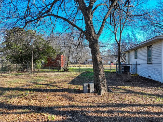 305 E Belt Line Road, Wilmer, TX 75172