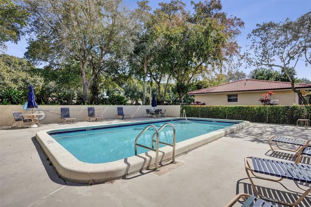 9629 NW 4th Street 4A, Coral Springs, FL 33071