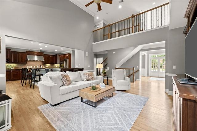 246 Cedarhurst Drive, Canton, GA 30115