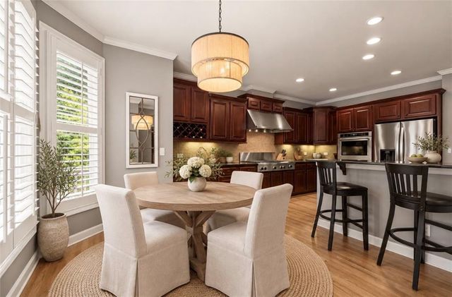 246 Cedarhurst Drive, Canton, GA 30115