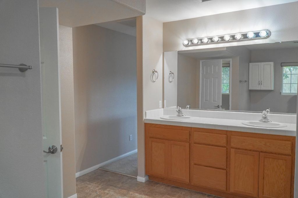 Image 18 of property listing at 8664 Paseo De Vaca, Atascadero, CA 93422