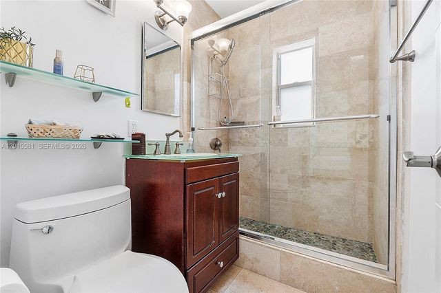 301 Hampton Lane, Key Biscayne, FL 33149