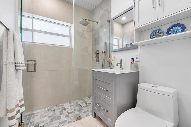 301 Hampton Lane, Key Biscayne, FL 33149