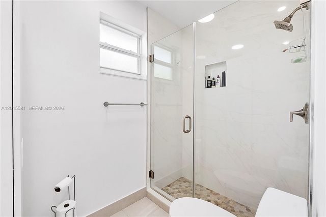 301 Hampton Lane, Key Biscayne, FL 33149