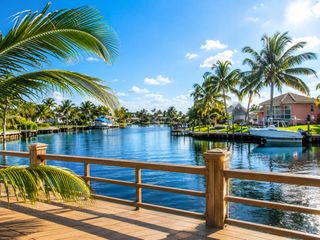101 SE 6TH Avenue 4, Pompano Beach, FL 33060