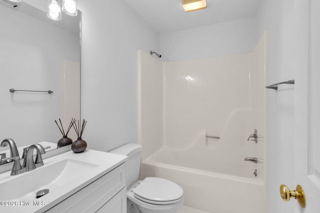 173 Pine Lake Drive, Whispering Pines, NC 28327