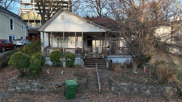 1052 Curran NW Street, Atlanta, GA 30318