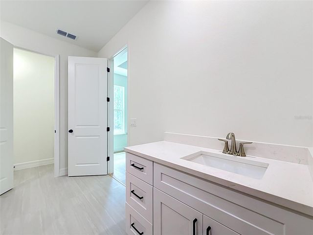 41334 PERSIMMON STREET, Eustis, FL 32736