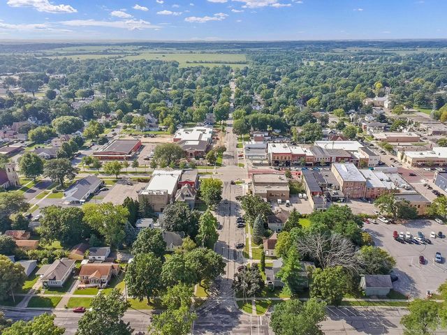 117 N Fourth STREET, Delavan, WI 53115