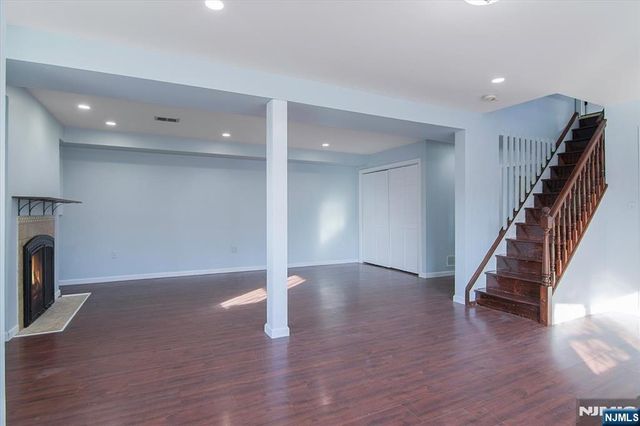 301 Riverview Road, Pompton Lakes, NJ 07442