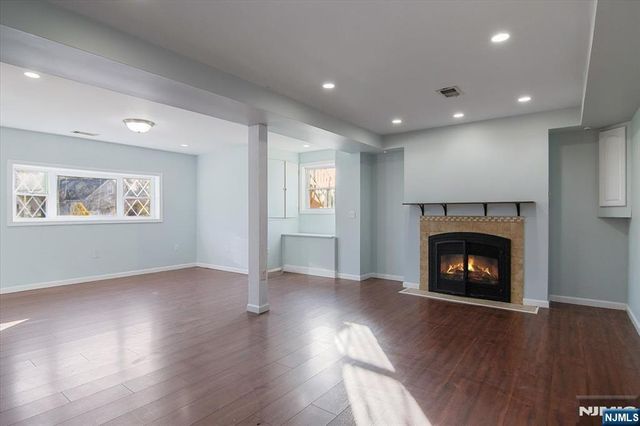 301 Riverview Road, Pompton Lakes, NJ 07442