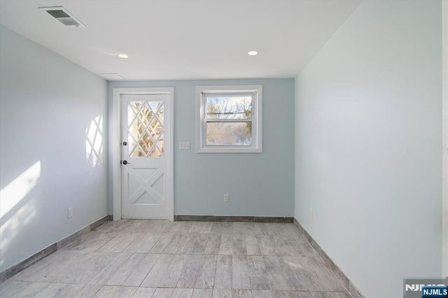 301 Riverview Road, Pompton Lakes, NJ 07442