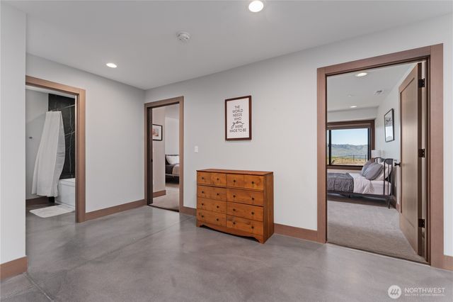 81 Nora Lane, Chelan, WA 98816