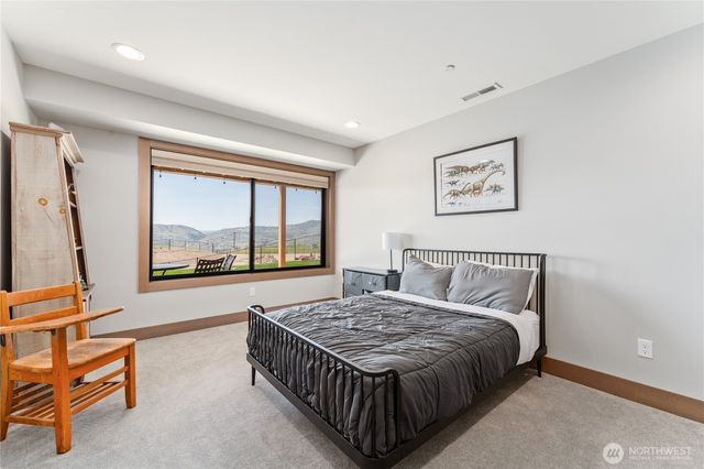 81 Nora Lane, Chelan, WA 98816