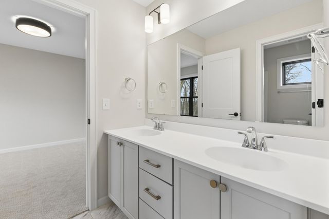 6547 108th Street S, Cottage Grove, MN 55016