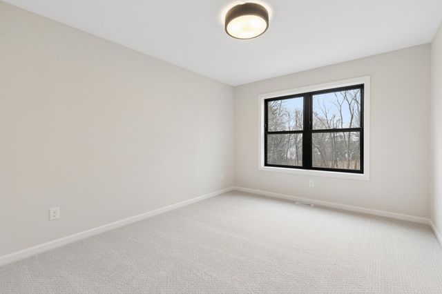 6547 108th Street S, Cottage Grove, MN 55016