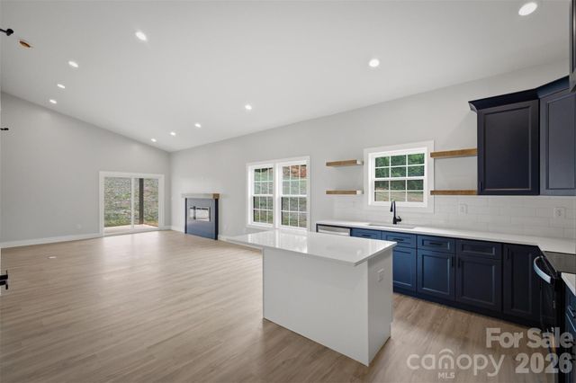 913 Overlook Drive SW, Lenoir, NC 28645