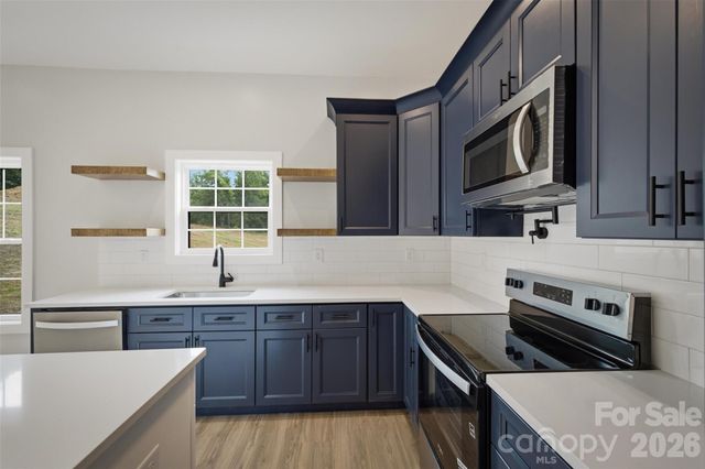 913 Overlook Drive SW, Lenoir, NC 28645