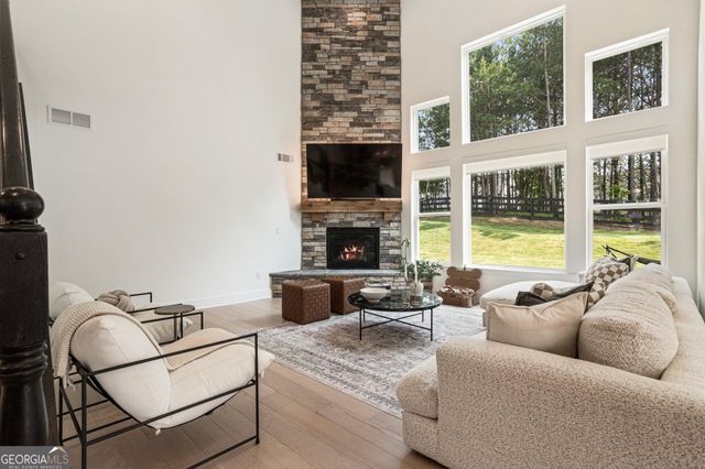 7985 Welch Mill, Ball Ground, GA 30107