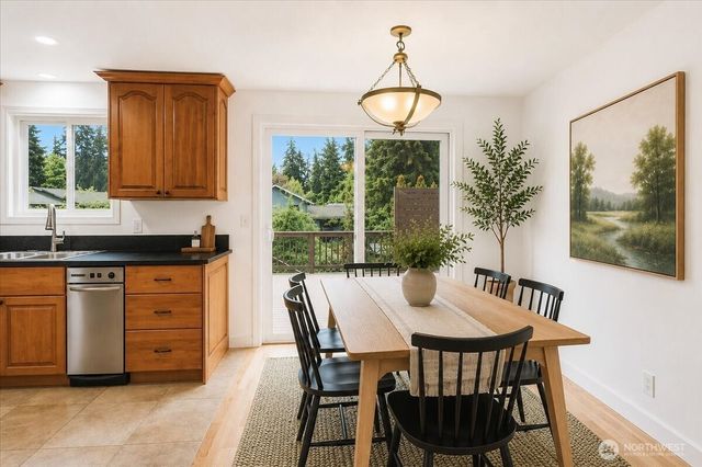 6110 186th Street SW, Lynnwood, WA 98037