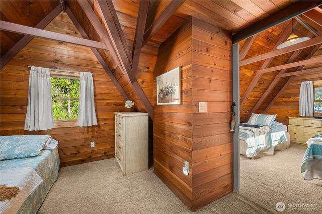12312 Seabird Lane, Mount Vernon, WA 98273