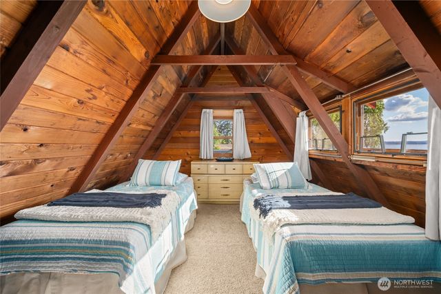 12312 Seabird Lane, Mount Vernon, WA 98273