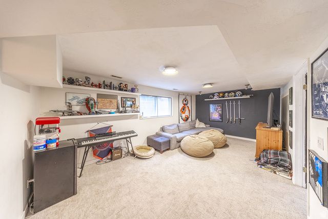 1930 E SOUTHBRIDGE WAY, Sandy, UT 84093