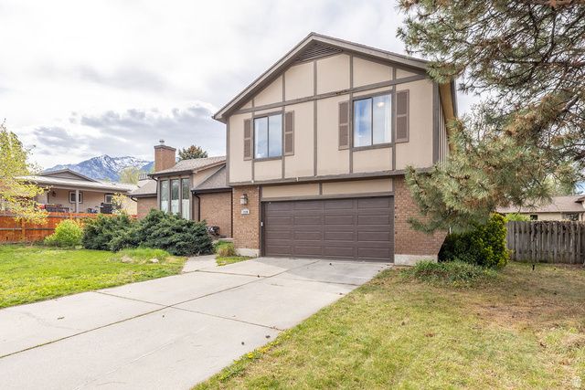1930 E SOUTHBRIDGE WAY, Sandy, UT 84093