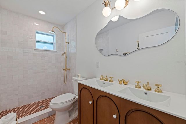 1579 BAYSHORE BOULEVARD, Dunedin, FL 34698