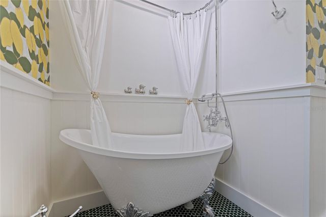 1579 BAYSHORE BOULEVARD, Dunedin, FL 34698