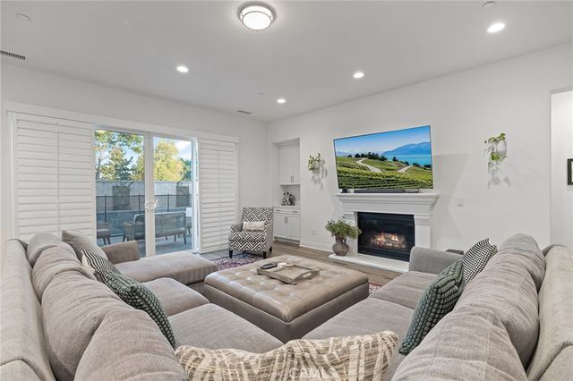 10088 Goldenrod Court, Rancho Cucamonga, CA 91701