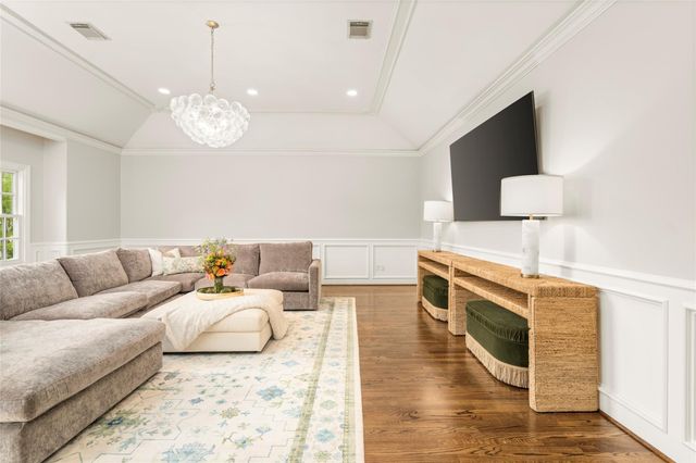 4220 Riley Street, West University Place, TX 77005