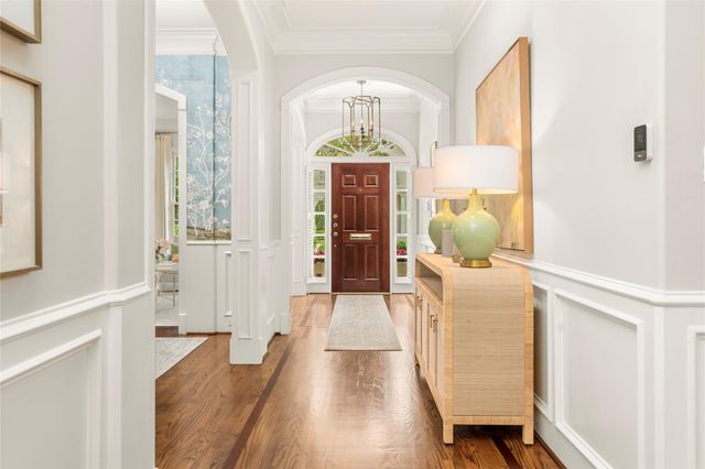 4220 Riley Street, West University Place, TX 77005