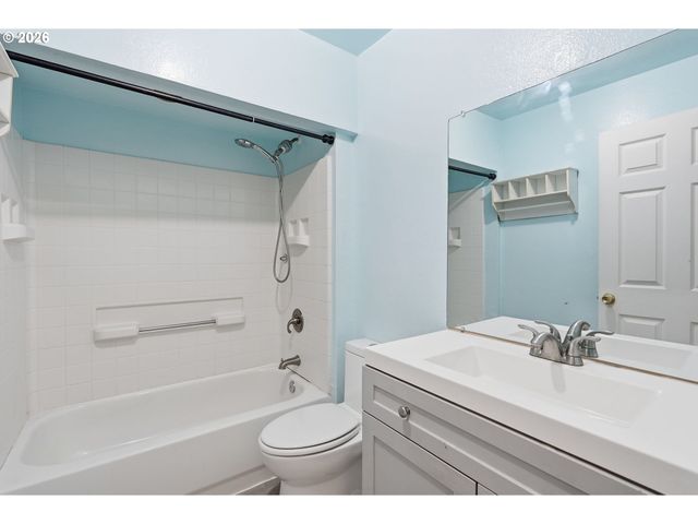 9516 Se 74TH Ave, Milwaukie, OR 97222