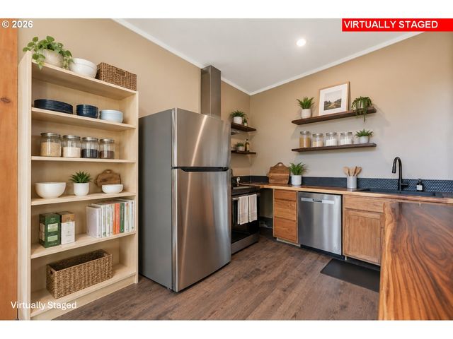 9516 Se 74TH Ave, Milwaukie, OR 97222