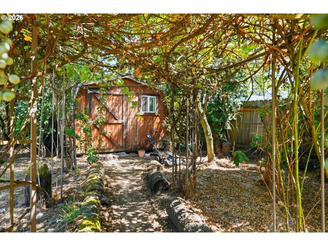 9516 Se 74TH Ave, Milwaukie, OR 97222