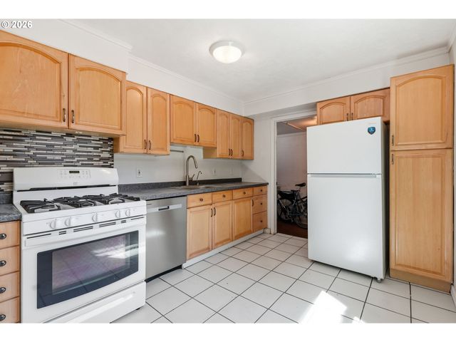 9516 Se 74TH Ave, Milwaukie, OR 97222