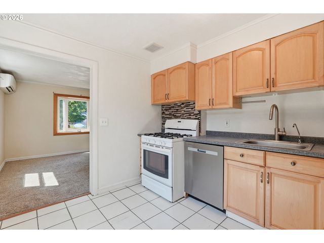 9516 Se 74TH Ave, Milwaukie, OR 97222