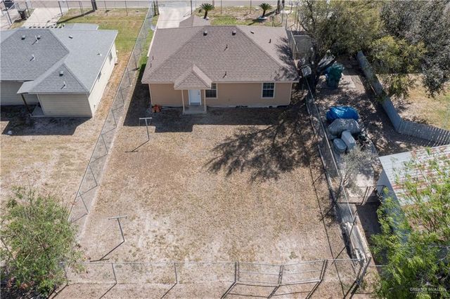 214 Pat Cannon Avenue, Weslaco, TX 78596
