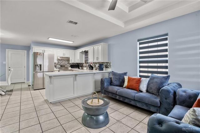 214 Pat Cannon Avenue, Weslaco, TX 78596