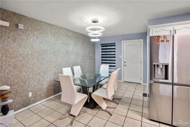 214 Pat Cannon Avenue, Weslaco, TX 78596