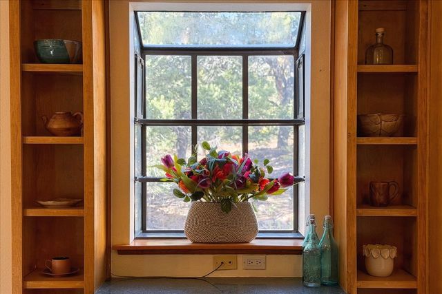 64 Cibola Circle, Santa Fe, NM 87505