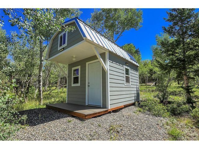 9 Hughesville Rd, Black Hawk, CO 80422