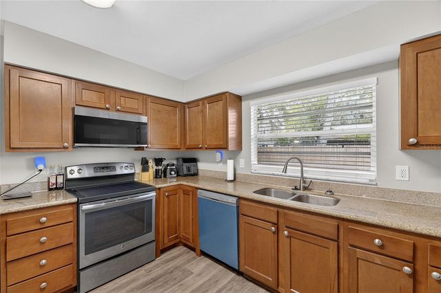 3006 ROSEBUD LANE, Brandon, FL 33511