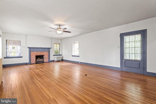 980 NORTHERN AVE, Hagerstown, MD 21742