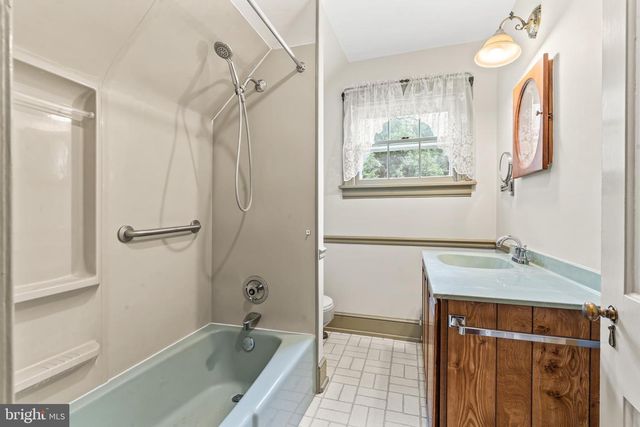 980 NORTHERN AVE, Hagerstown, MD 21742