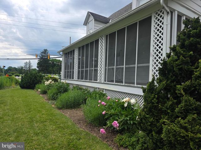 980 NORTHERN AVE, Hagerstown, MD 21742