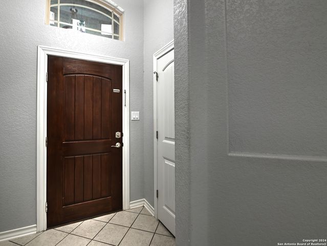 8822 STUDY BUTTE, San Antonio, TX 78245