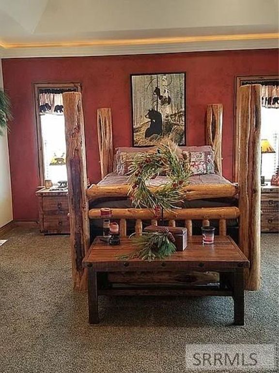 Image 3 of property listing at 5050 E Tildy Lane, Ammon, ID 83401